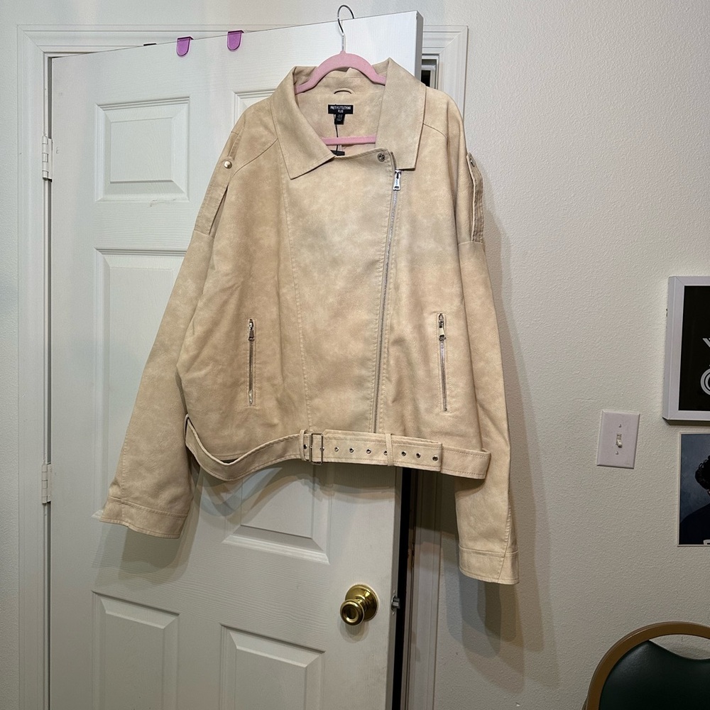 Faux Suede plus size 24 cream color jacket brand new